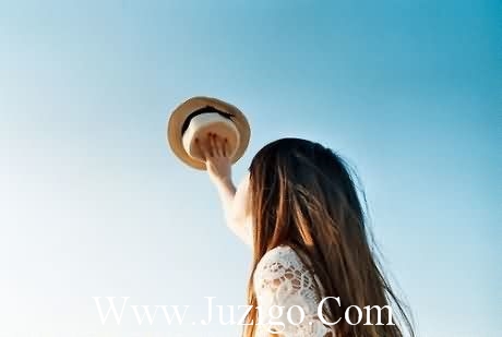 2023年三八妇女节朋友圈心情文案说说(精选73句)