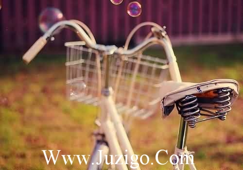 发朋友圈在海边的说说 去海边玩适合发的说说(60句)