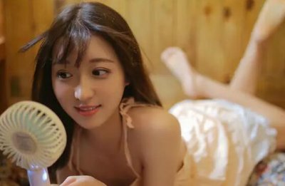 ​不知不觉又老了一岁的句子