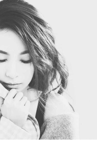 写一句关于月亮的句子