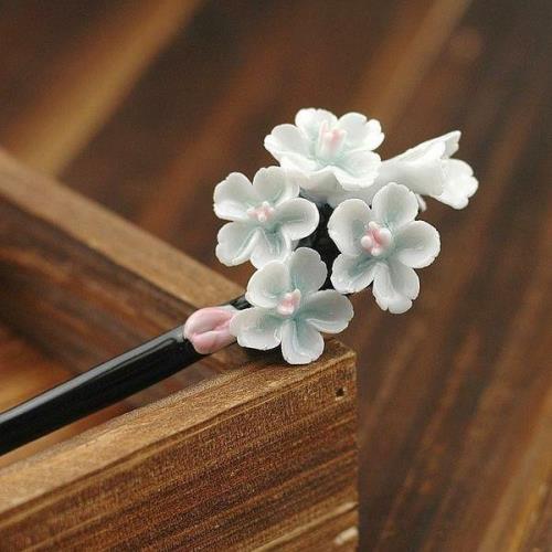 描写社会现实的句子