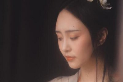 ​描写父母动作的句子