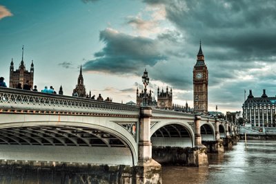 ​好听的八字短语90句