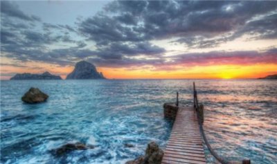 ​适合发朋友圈的句子[25条] (小学生心灵感悟的句子)