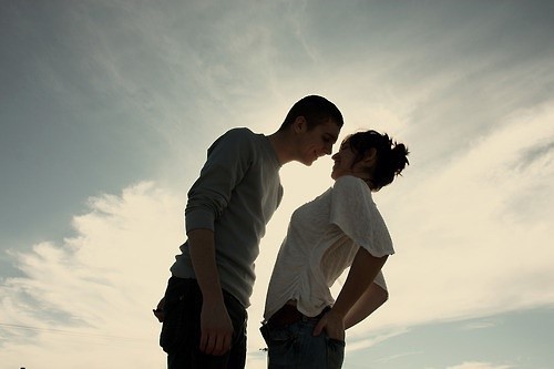 描写图书馆安静的句子15句