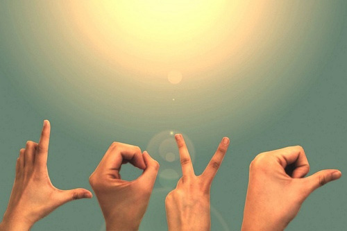 qq签名大全女生幸福qq签名女生唯美(精选80句)