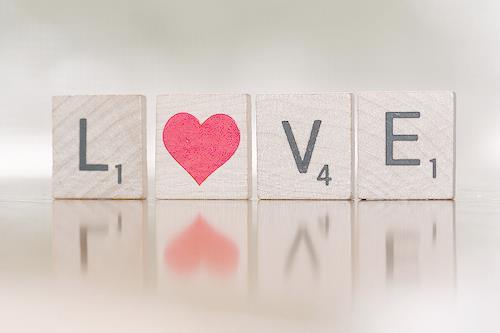 积极向上有正能量的名人名言(46句)