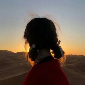 ​高情商回家发朋友圈的句子  回家路上发个心情说说