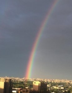 ​qq个非主流个性签名：穿过一次的衣服就厌倦…