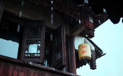 ​午休发个朋友圈句子开心 午休晒朋友圈照片的说说