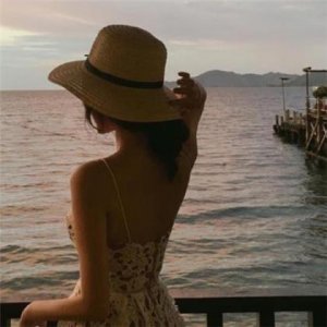 ​朋友圈短句(晚安心语简短一句话)