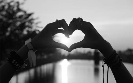 现实说说至自己的图片