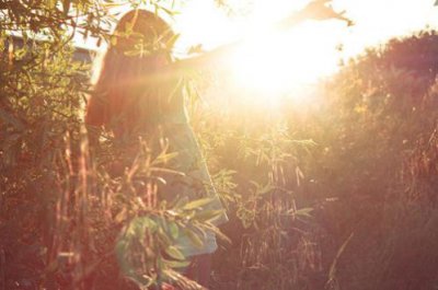 ​朋友圈积极向上短句[30条] (适合深夜发朋友圈走心的句子)