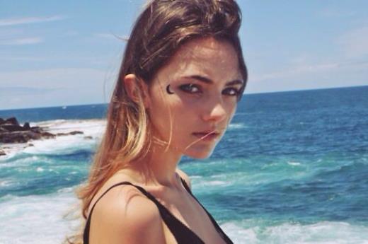 心里的痛无人诉说的说说