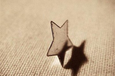 ​下雨天的心情经典句子(精选51句)