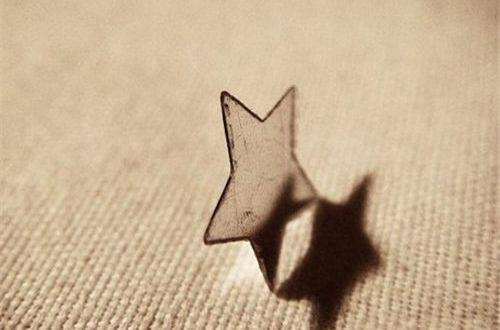 朋友圈伤感心情说说大全