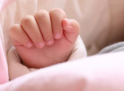 ​发朋友圈报喜句子（31句产后报喜发朋友圈简短）