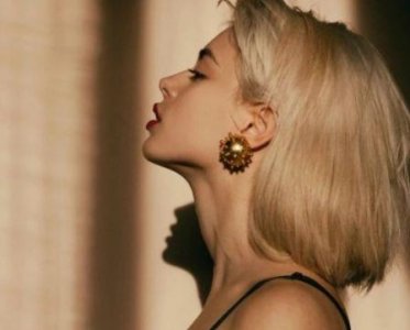 ​心情不爽想发泄的句子 付出那么多感情，说没了就没了