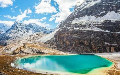 与山有关鼓励读书的名言