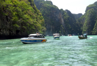​发朋友圈的幽默句子说说心情（精选推荐）
