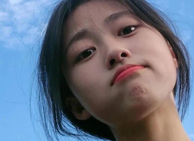 甜甜的情话短句关于爱情（有关我也的高级情话）