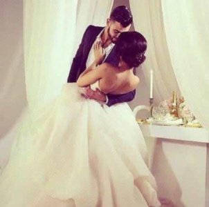 ​求业绩的幽默句子（生病了发朋友圈的幽默）