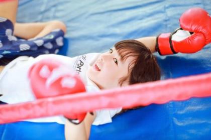 现实又很扎心的句子