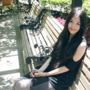 ​想念一个人的图片伤感（微信群发吸引人的话）