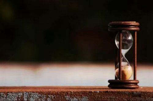 【精华】2025年唯美伤感的句子汇编30条