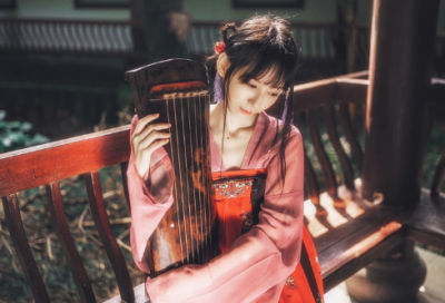 ​调皮霸道可爱网名(精选325个)