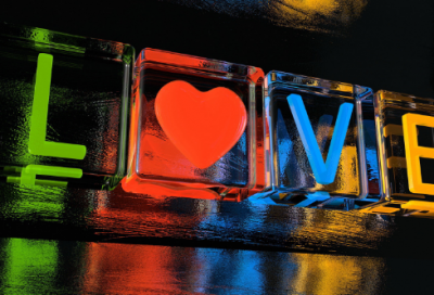 ​关于只钟情于一个人的句子 从一而终的爱情句子