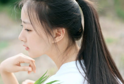 ​爱情句子短句八个字的24条