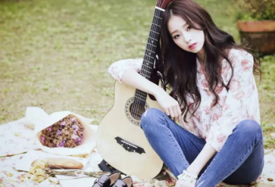 ​爱情的句子说说心情(汇集42条)