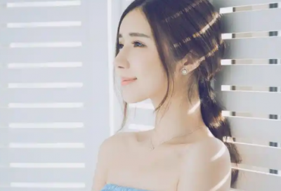 ​搞笑爱情短信2025年101句