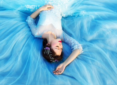 ​人要拿得起放得下的说说(27句)